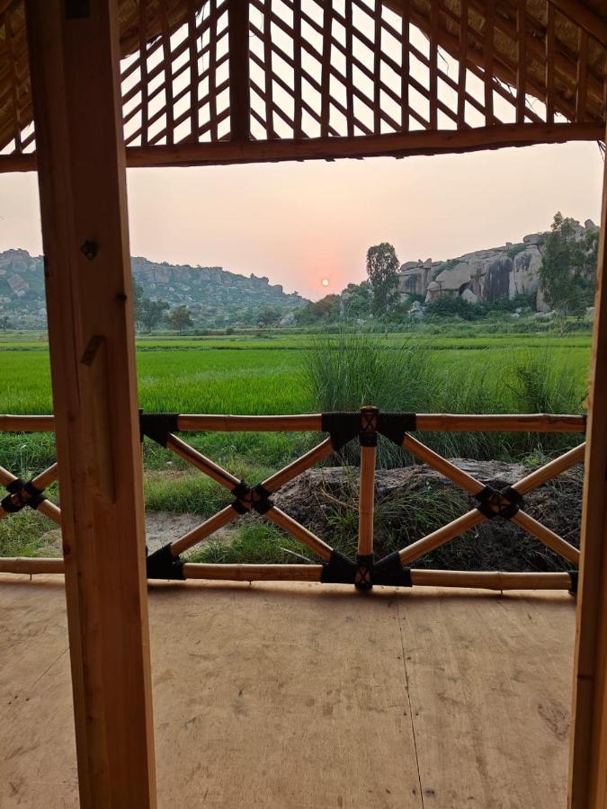 The Sundown Hampi Hotel Exterior foto