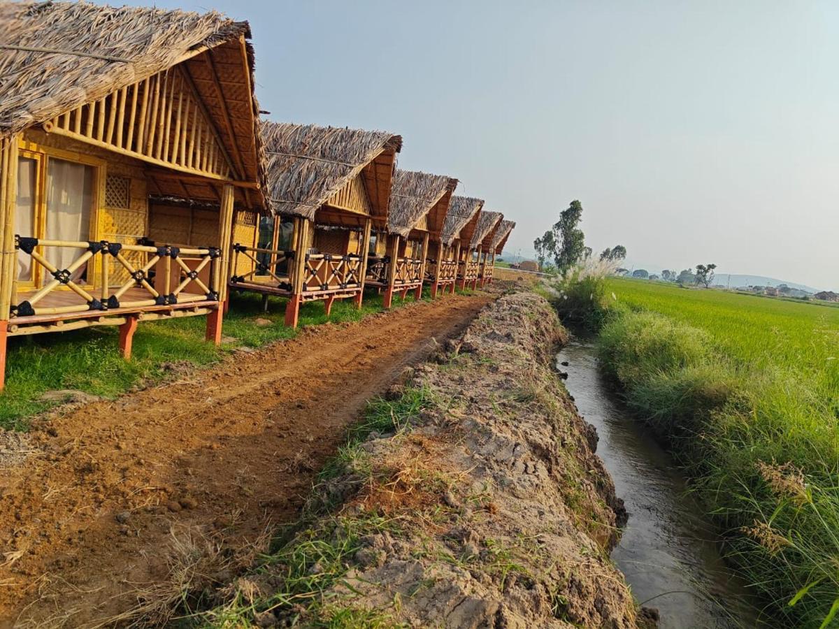 The Sundown Hampi Hotel Exterior foto