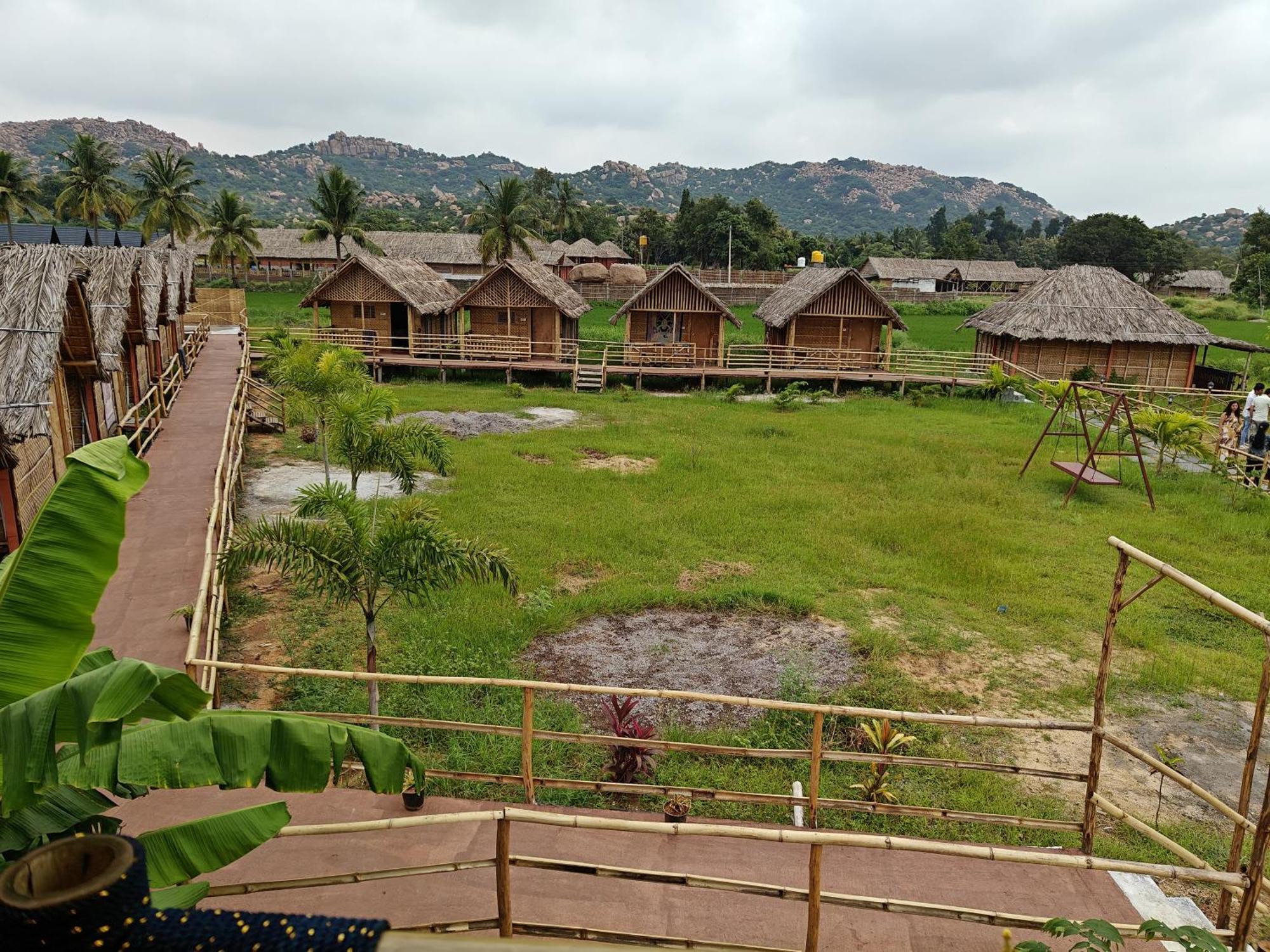 The Sundown Hampi Hotel Exterior foto