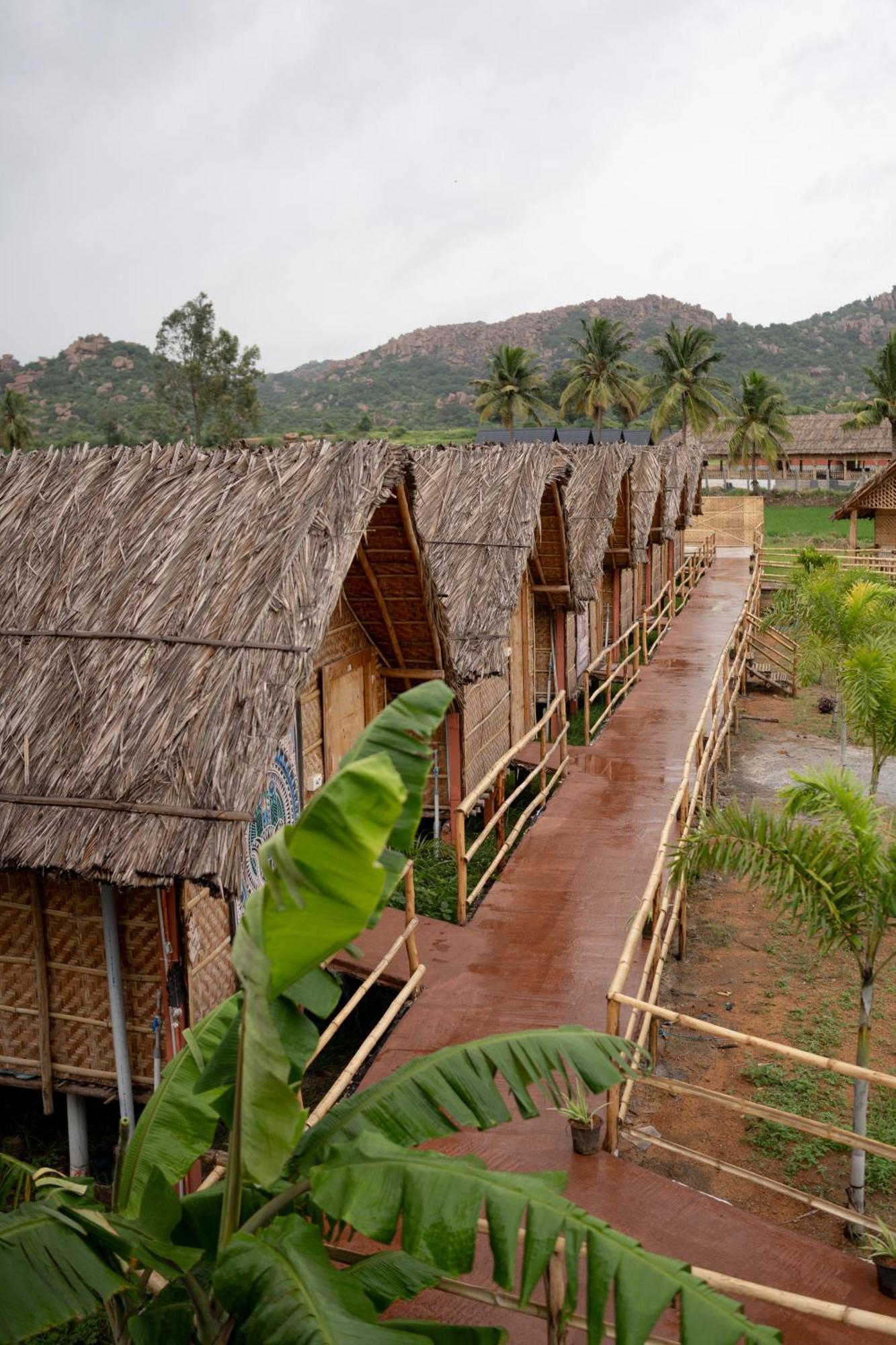 The Sundown Hampi Hotel Exterior foto